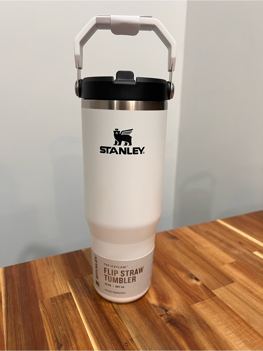 Brand New Stanley The IceFlow™ Flip Straw Tumbler 30 OZ chalk white black bottle